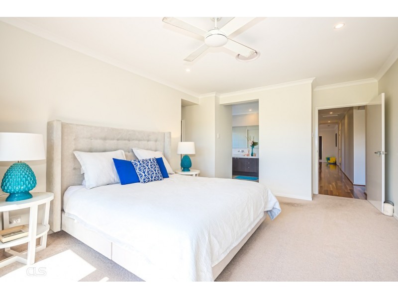 86 Foxtail Crescent, Banksia Beach QLD 4507