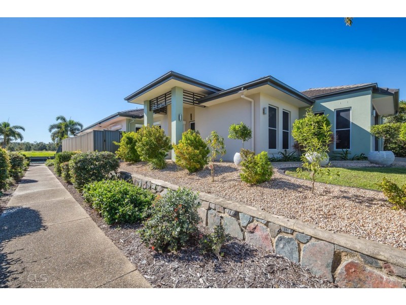 15 The Landing, Banksia Beach QLD 4507