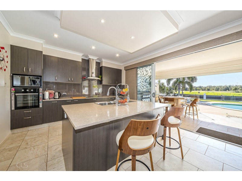 15 The Landing, Banksia Beach QLD 4507