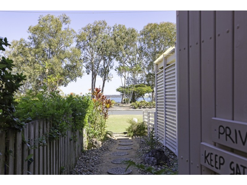 9/2 Venus Court, Banksia Beach QLD 4507