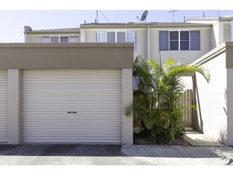 9/2 Venus Court, Banksia Beach QLD 4507