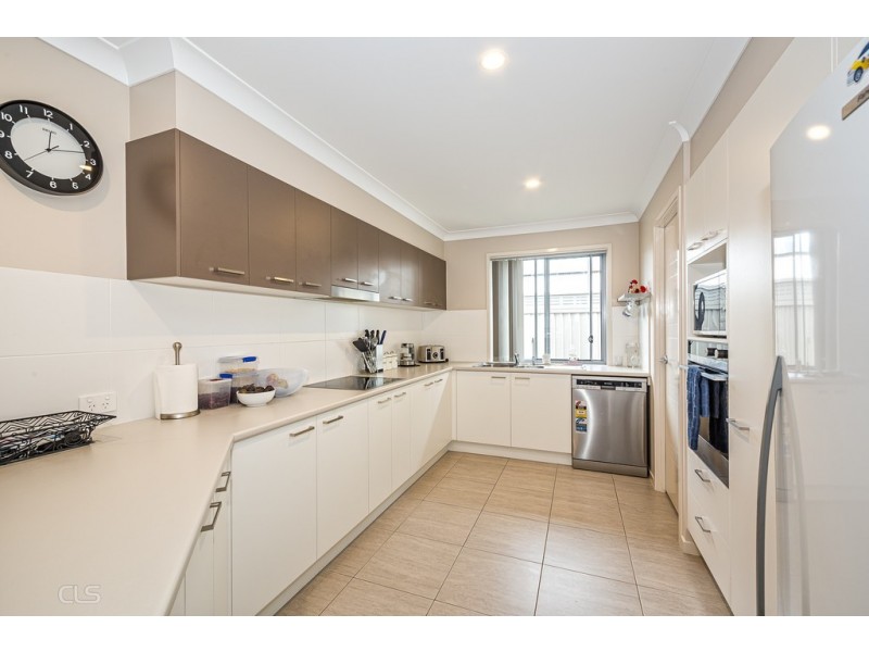 32 Herring Street, Bongaree QLD 4507