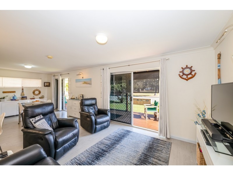 1/51 Sylvan Beach Esplanade, Bellara QLD 4507