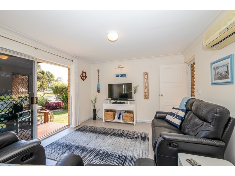 1/51 Sylvan Beach Esplanade, Bellara QLD 4507