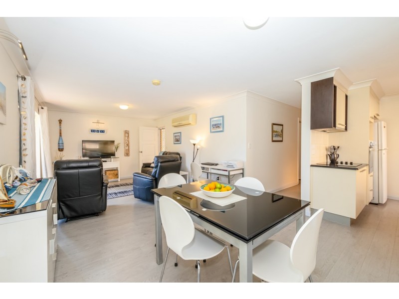 1/51 Sylvan Beach Esplanade, Bellara QLD 4507