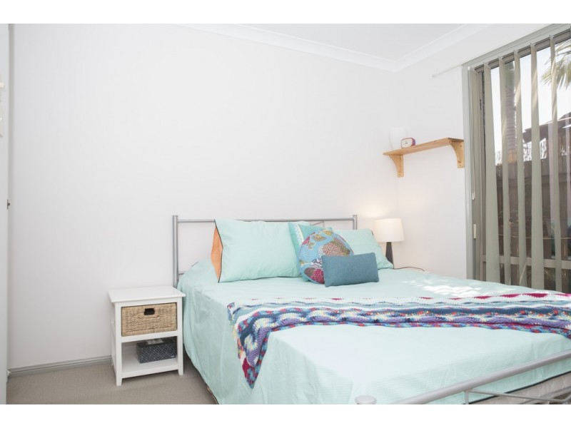 31 Topsail Circuit, Banksia Beach QLD 4507