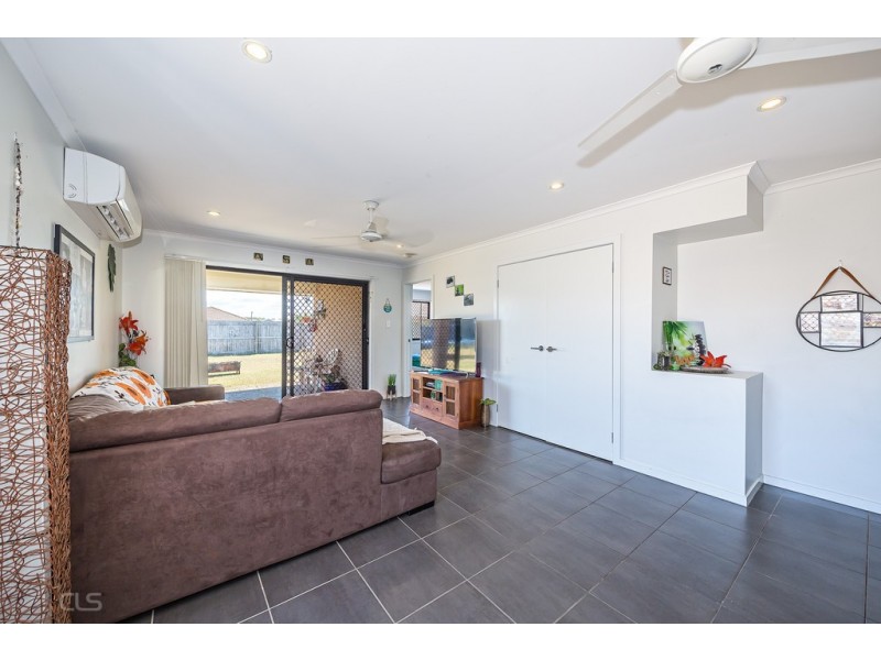 5 Turtle Court, Ningi QLD 4511