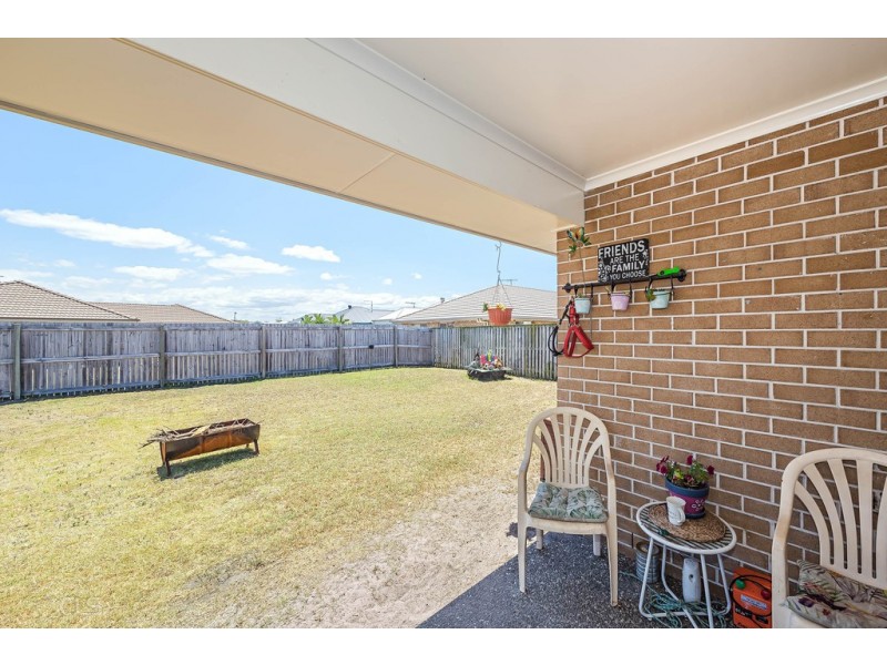5 Turtle Court, Ningi QLD 4511