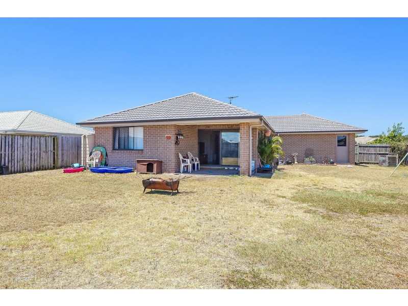 5 Turtle Court, Ningi QLD 4511