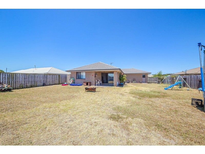 5 Turtle Court, Ningi QLD 4511