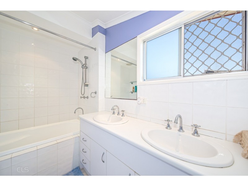 49 Biggs Avenue, Beachmere QLD 4510