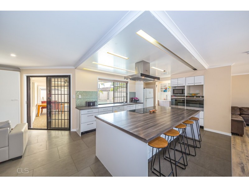 56 Voyagers Drive, Banksia Beach QLD 4507