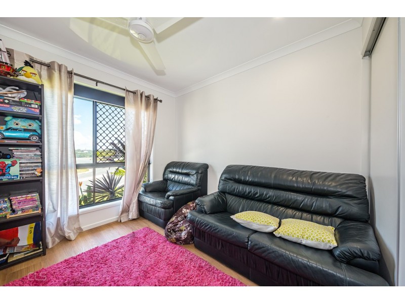 52 Cod Circuit, Bongaree QLD 4507