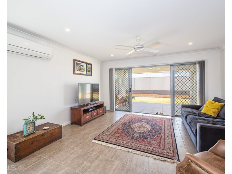 60 Caraway Crescent, Banksia Beach QLD 4507