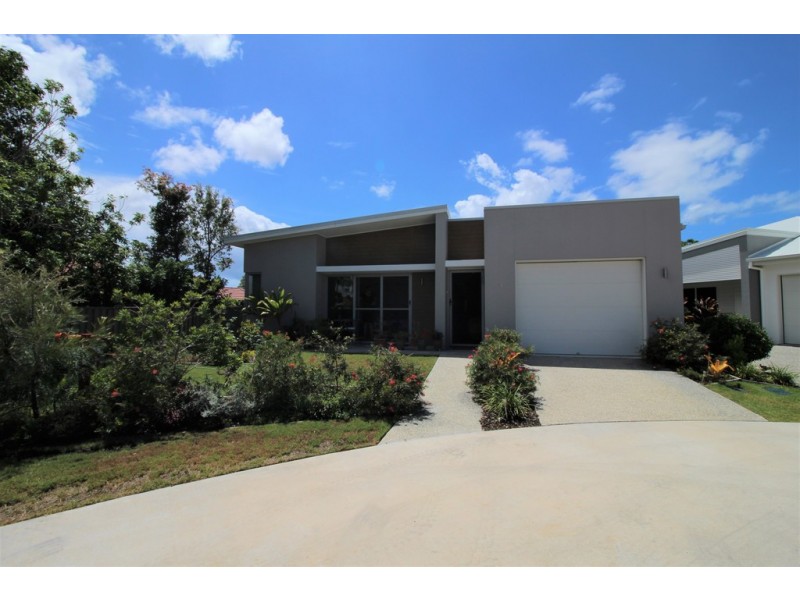 15/2 Spinnaker Drive  (Orianna Resort), Sandstone Point QLD 4511