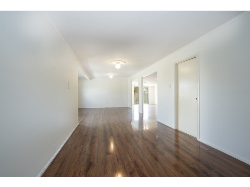 18 Ford street, Bongaree QLD 4507