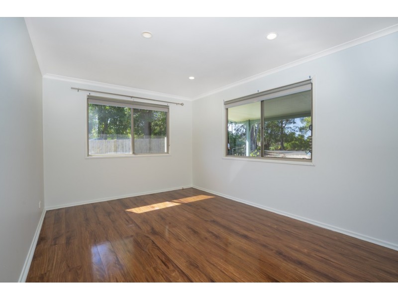 18 Ford street, Bongaree QLD 4507