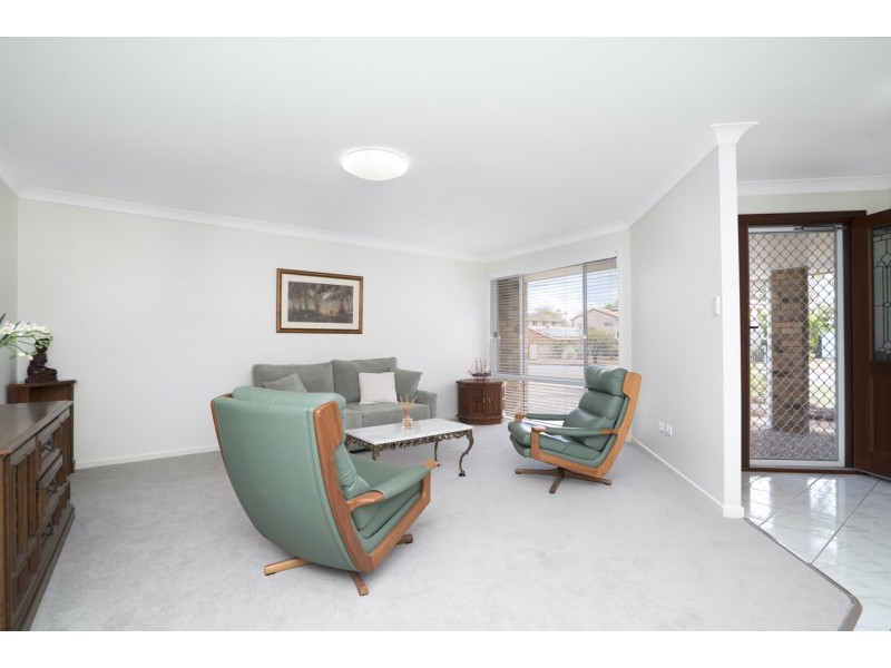 2 Captain Cook Drive, Banksia Beach QLD 4507