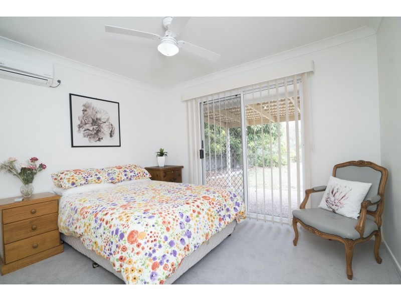 2 Captain Cook Drive, Banksia Beach QLD 4507