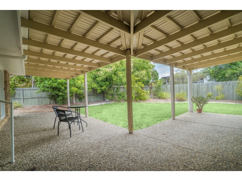 2 Captain Cook Drive, Banksia Beach QLD 4507