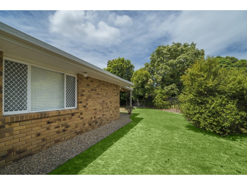 2 Captain Cook Drive, Banksia Beach QLD 4507