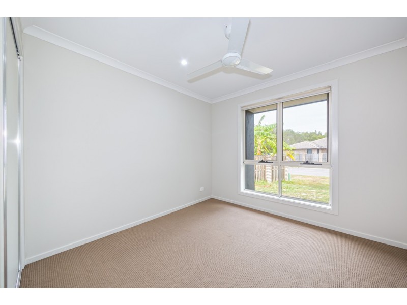 4 Bora Place, Ningi QLD 4511