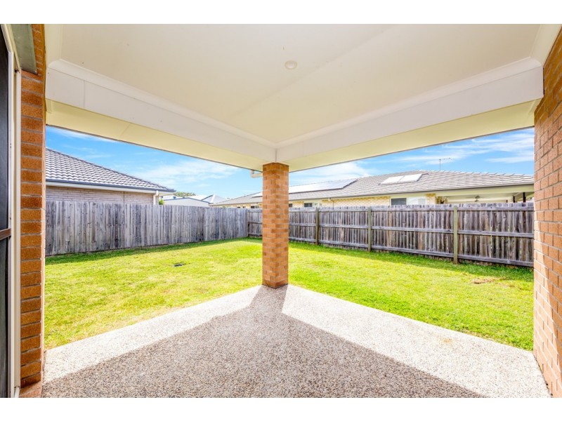 4 Bora Place, Ningi QLD 4511