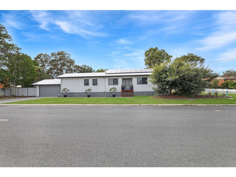 19 Ottiwell Street, Woorim QLD 4507
