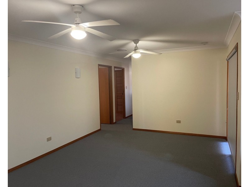 Sandstone Point QLD 4511