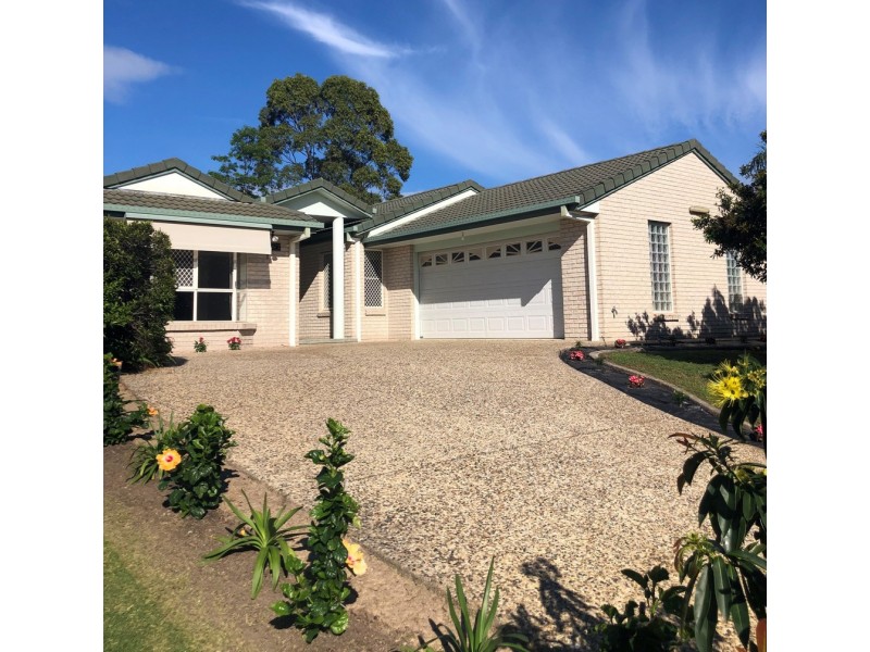 2 Schooner Court, Banksia Beach QLD 4507