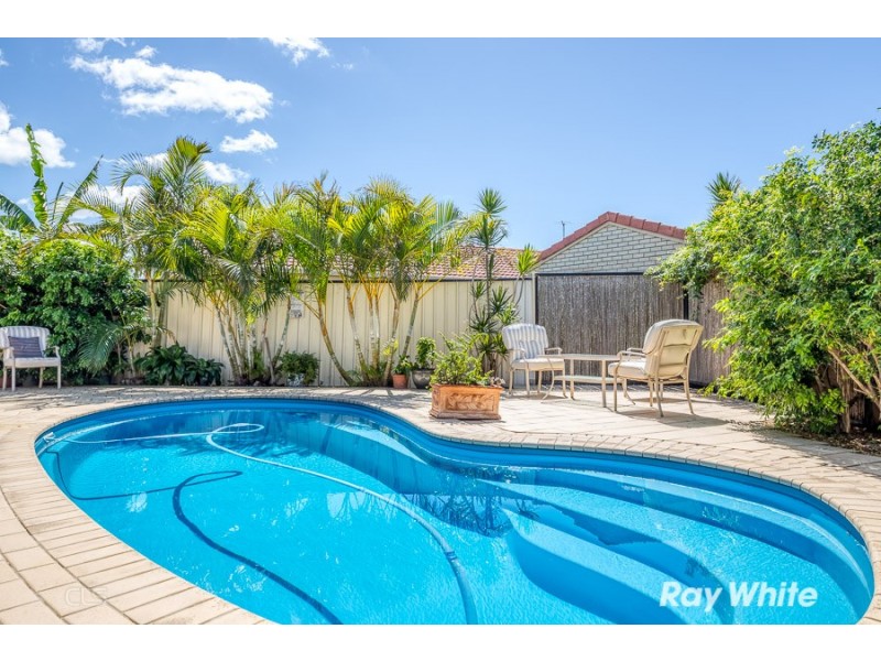 18 Pheasant Avenue, Banksia Beach QLD 4507