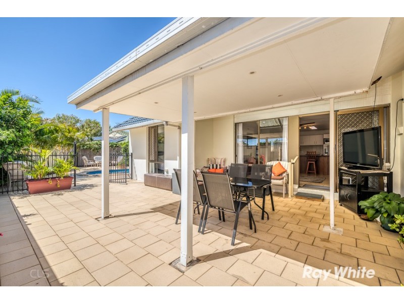 18 Pheasant Avenue, Banksia Beach QLD 4507