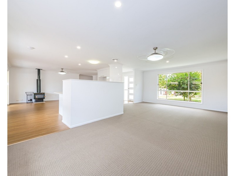 88 Avon Avenue, Banksia Beach QLD 4507
