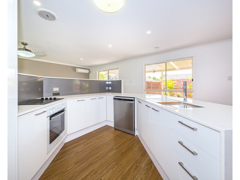 88 Avon Avenue, Banksia Beach QLD 4507