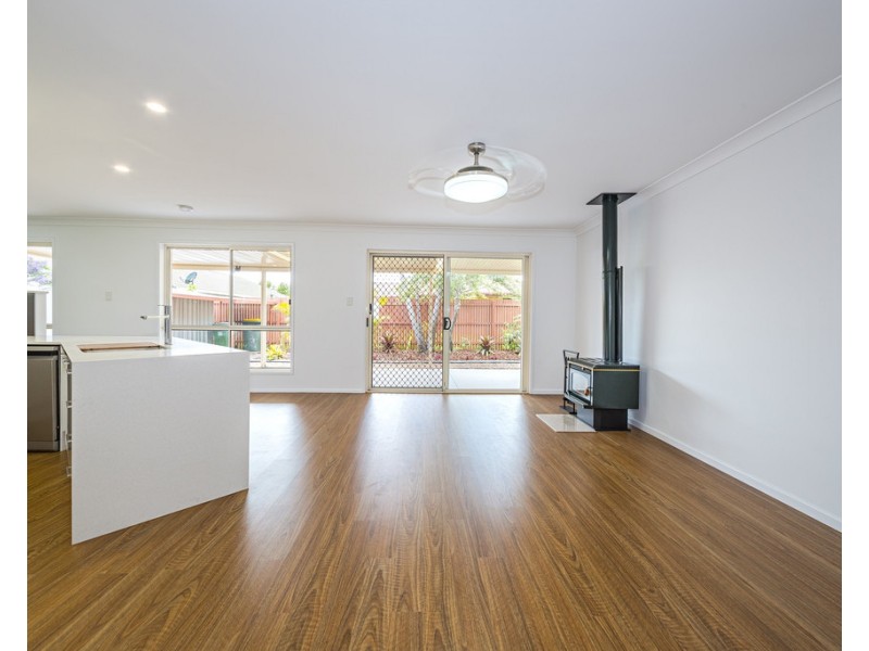 88 Avon Avenue, Banksia Beach QLD 4507