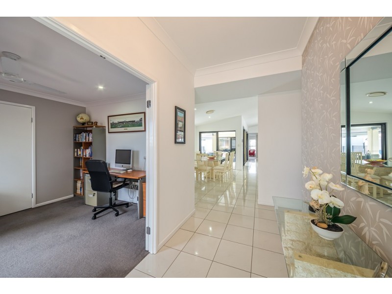 51 Marina Boulevard, Banksia Beach QLD 4507