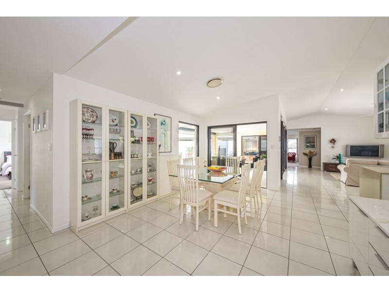 51 Marina Boulevard, Banksia Beach QLD 4507
