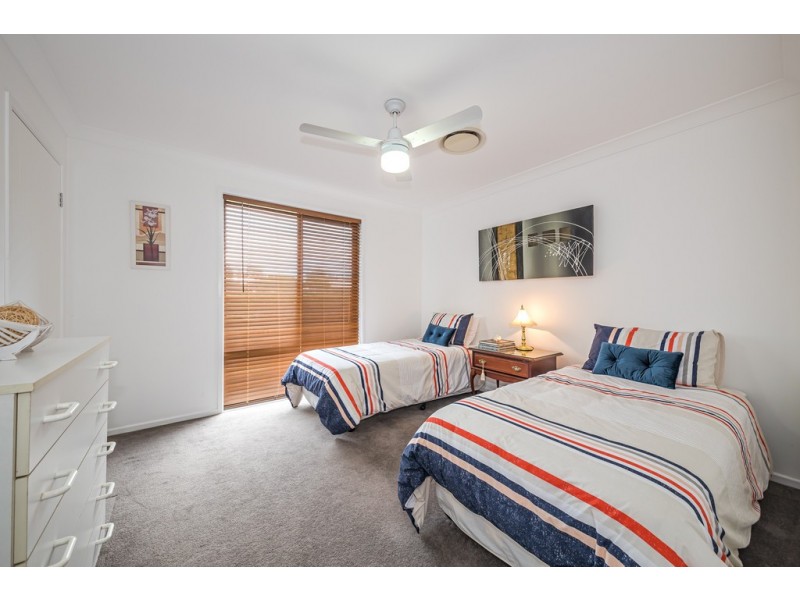 51 Marina Boulevard, Banksia Beach QLD 4507