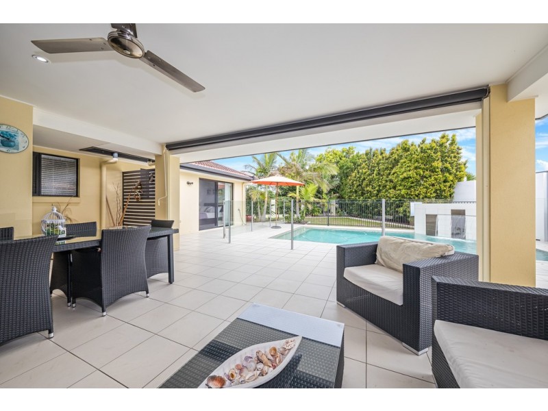 51 Marina Boulevard, Banksia Beach QLD 4507