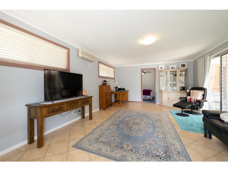 73 Spowers Street, Bongaree QLD 4507