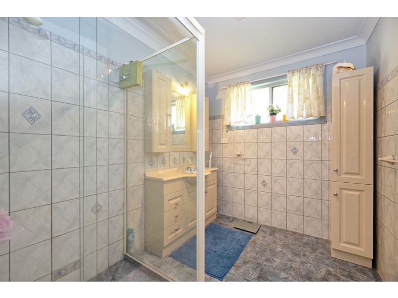 73 Spowers Street, Bongaree QLD 4507