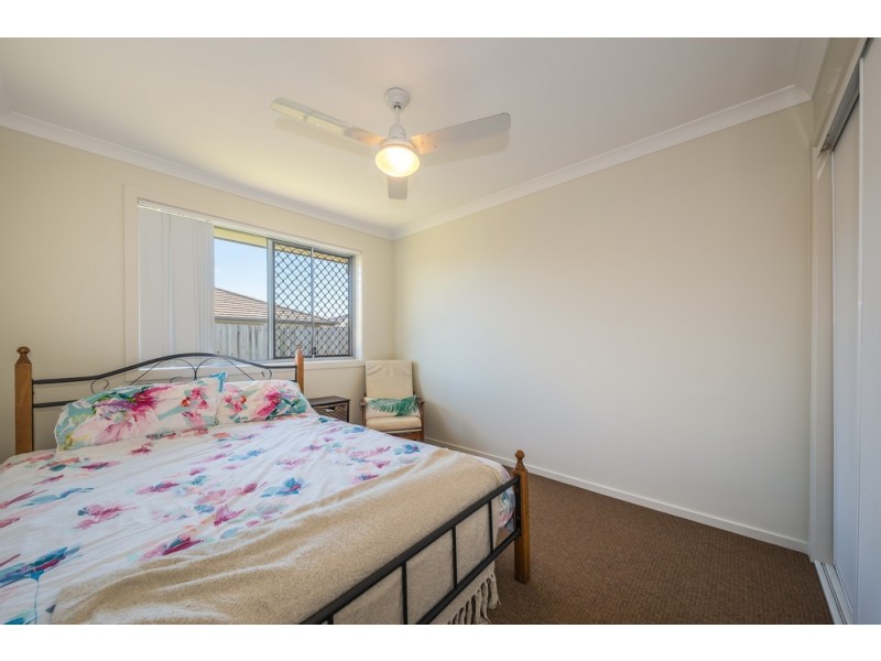 12 Broadleaf Place, Ningi QLD 4511