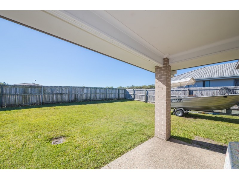 12 Broadleaf Place, Ningi QLD 4511