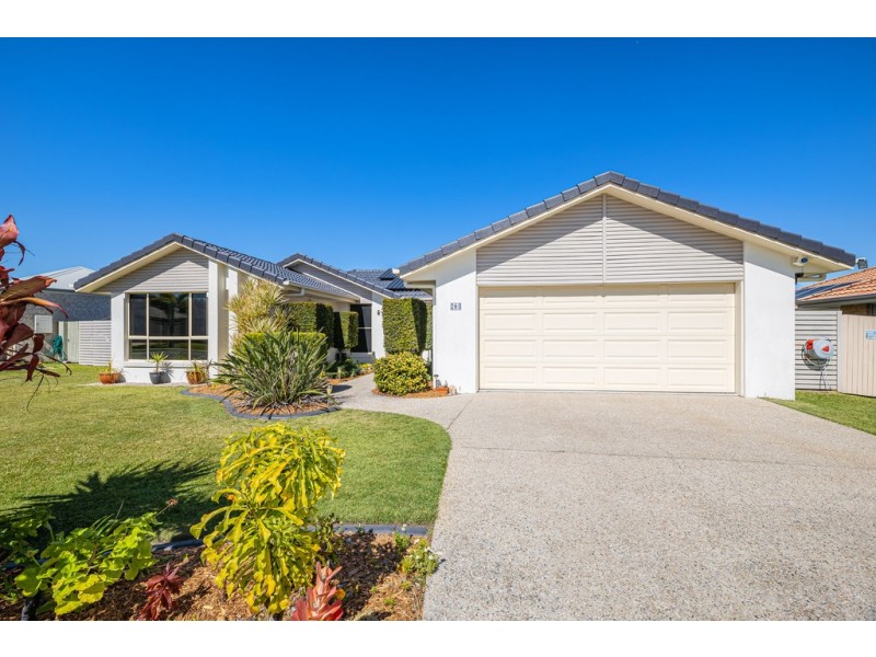 263 Bestmann Road, Sandstone Point QLD 4511