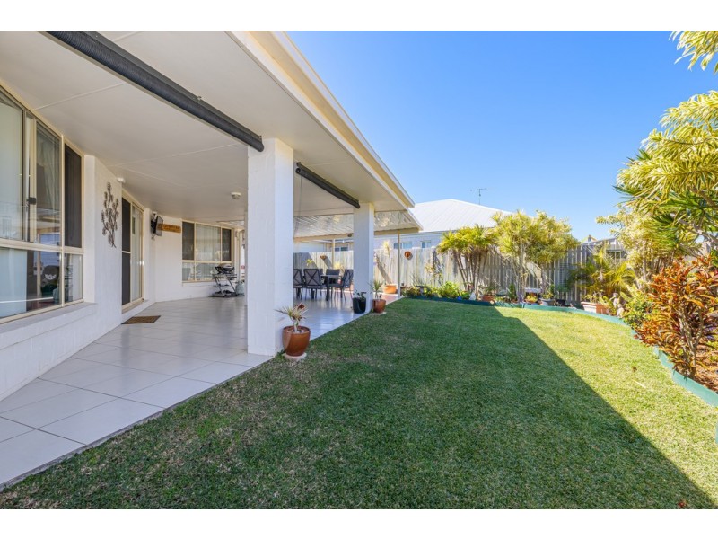 263 Bestmann Road, Sandstone Point QLD 4511