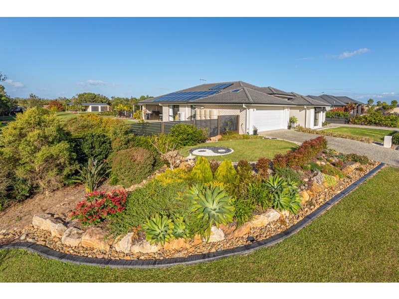 116-118 Cocos Drive, Ningi QLD 4511