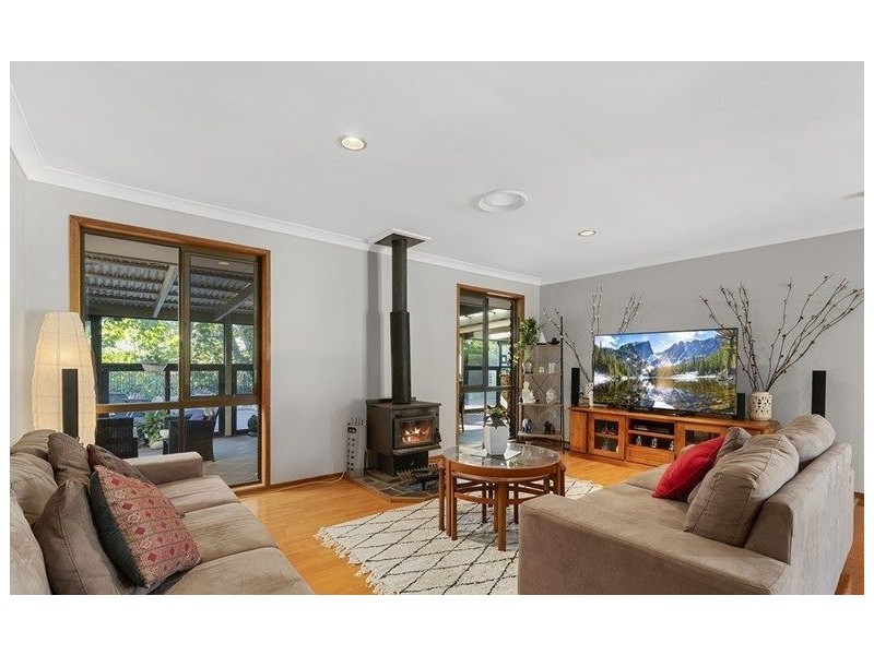 27 Todman Court, Ningi QLD 4511