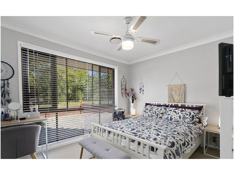 27 Todman Court, Ningi QLD 4511