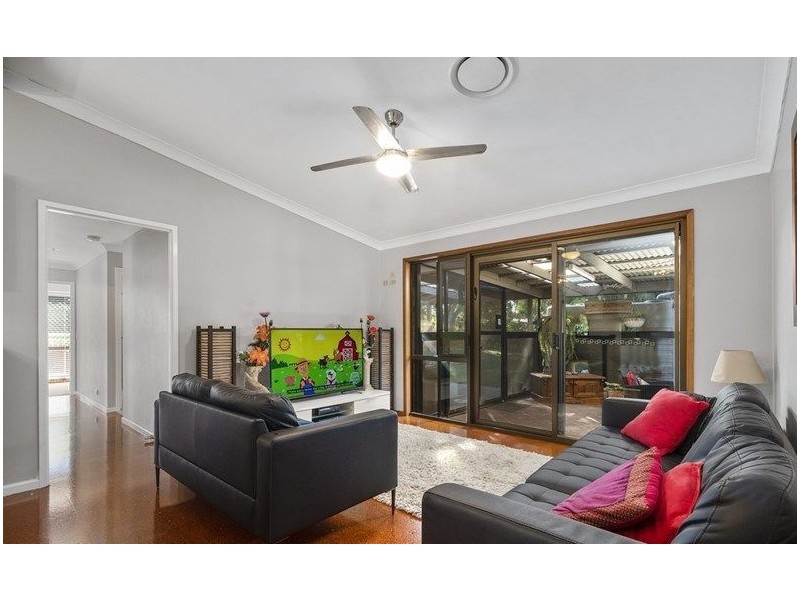 27 Todman Court, Ningi QLD 4511