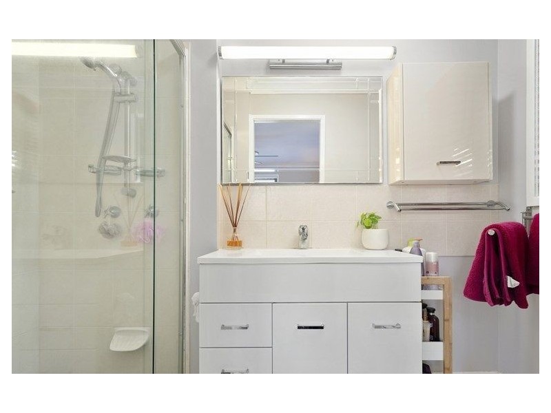 27 Todman Court, Ningi QLD 4511